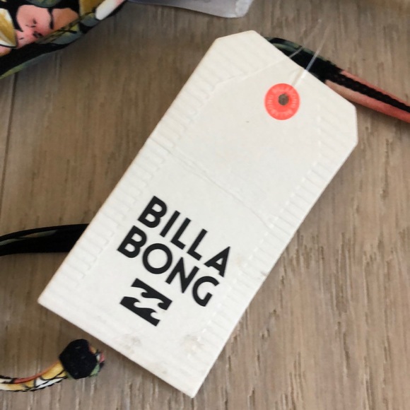 Billabong women’s swimsuit top - Picture 4 of 5